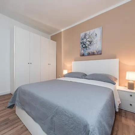 House Alen Privlaka (Zadar)
